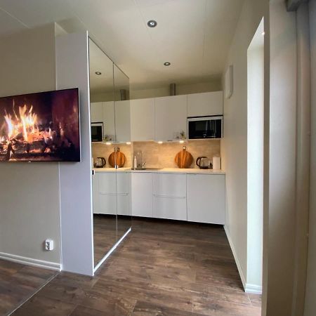 Cozy Modern Studio Apartment Stay Falkenberg Exteriör bild